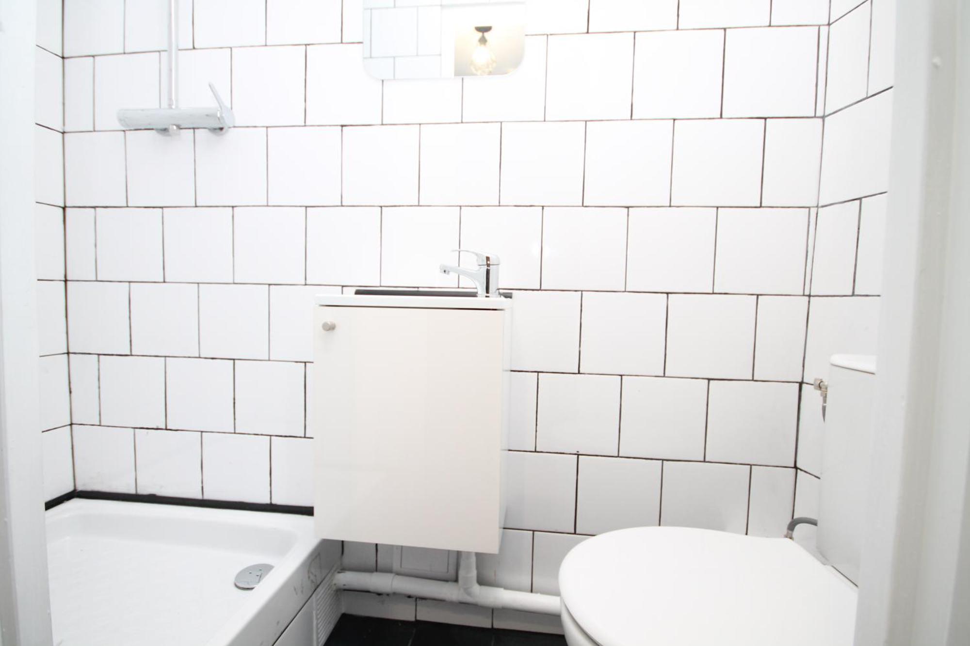 09 - Chambre Proche Paris Et Transports Avec Tv Wifi Saint-Denis  Eksteriør billede